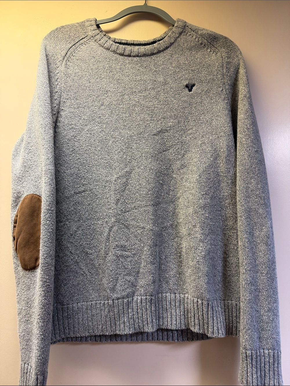 AEO M Crewneck Sweater with Elbow Patch